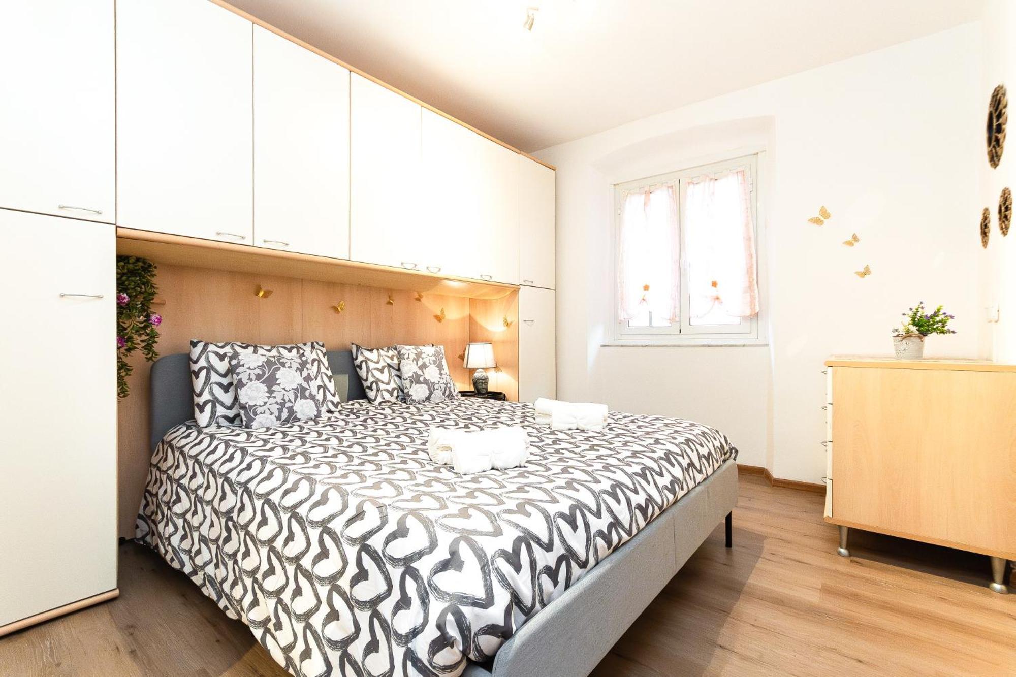 15 Min Centro E Stazione Ferroviaria Apartment Genoa